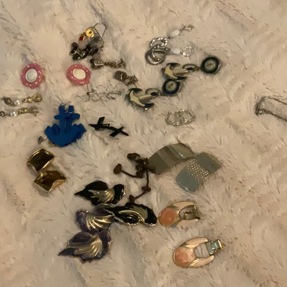 Assorted Fashion Jewelry Set